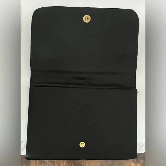 VINTAGE: Magid | ladies satin clutch handbag - Picture 3 of 9